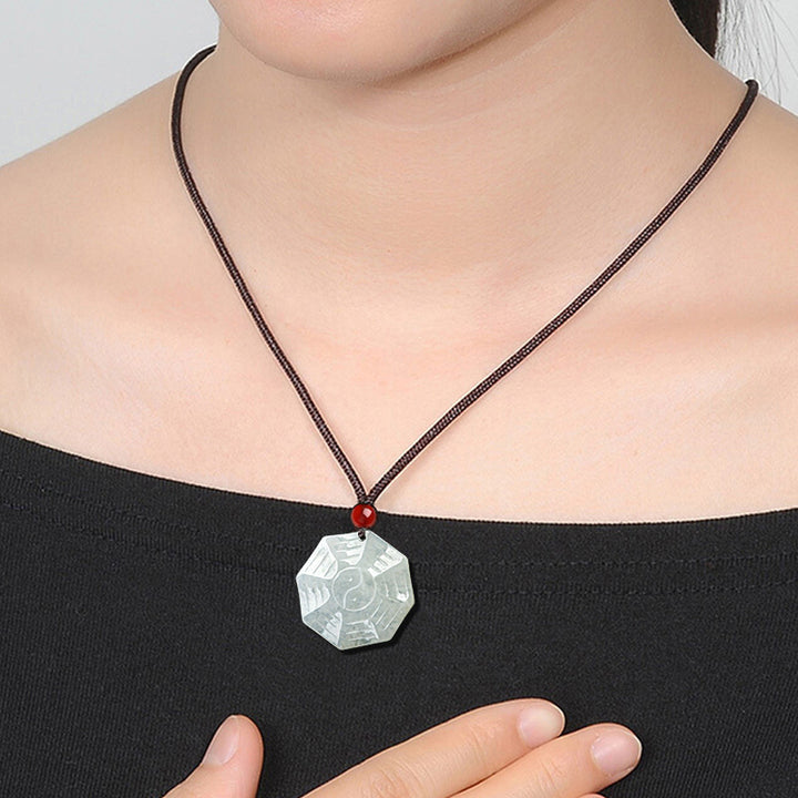Colgante de collar de suerte de jade natural Bagua Yin Yang - image 3