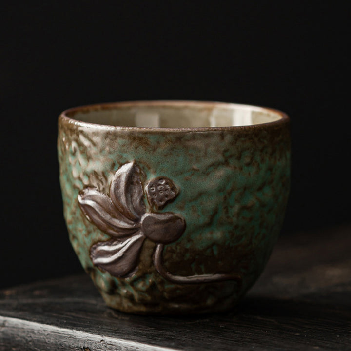 Taza de té de cerámica con Buddha Stones, hoja de vaina de loto, flor, nubes propicias, taza de té de Kung Fu