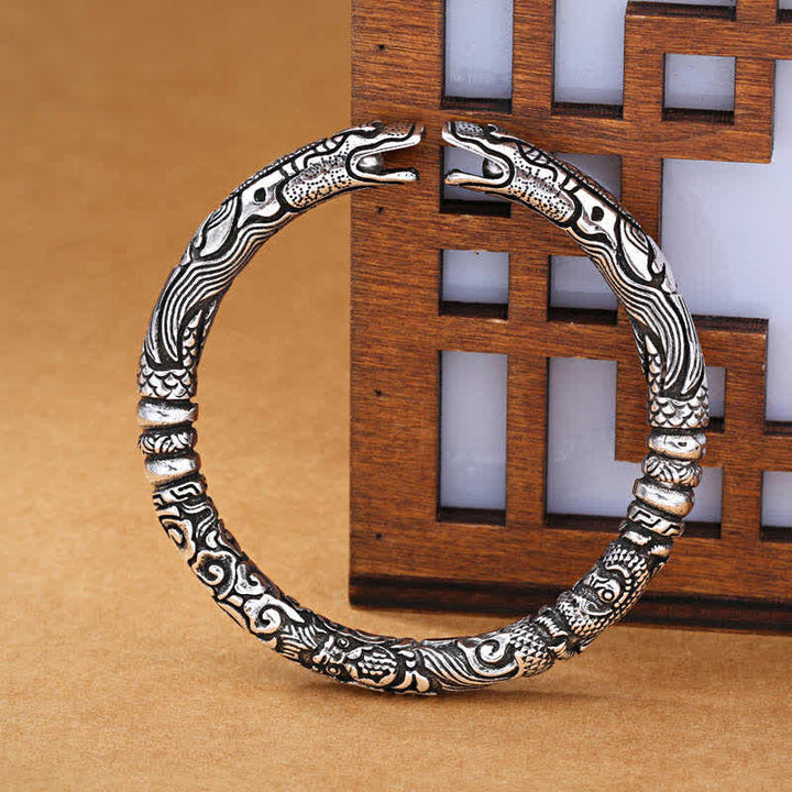 Brazalete de pulsera de la suerte tallada con cabeza de dragón