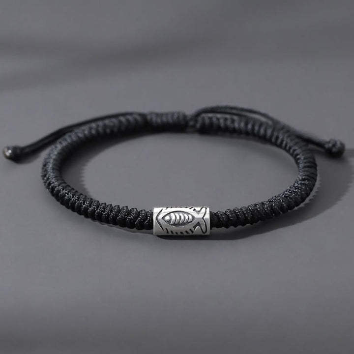 Pulsera de hilo negro con Buddha Stones del Tíbet Koi Fish Wealth
