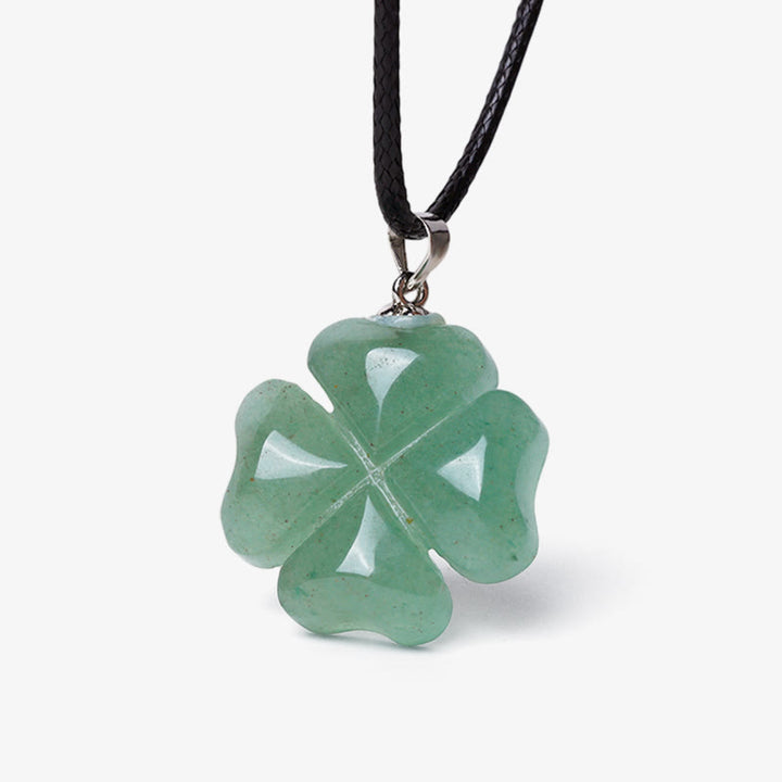 Collar con colgante de cuerda de cuero de la suerte con trébol de cuatro hojas de aventurina verde de plata de ley 925 con Buddha Stones