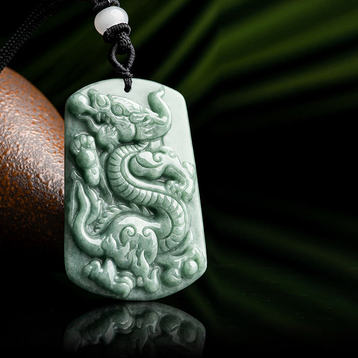 Buddha Stones Año del Dragón Zodiaco Chino Dragón Jade Éxito Amuleto Collar Colgante