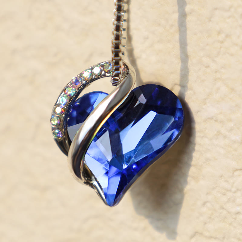 Colgante de collar de energía curativa con piedra natal de corazón de amor de Buddha Stones