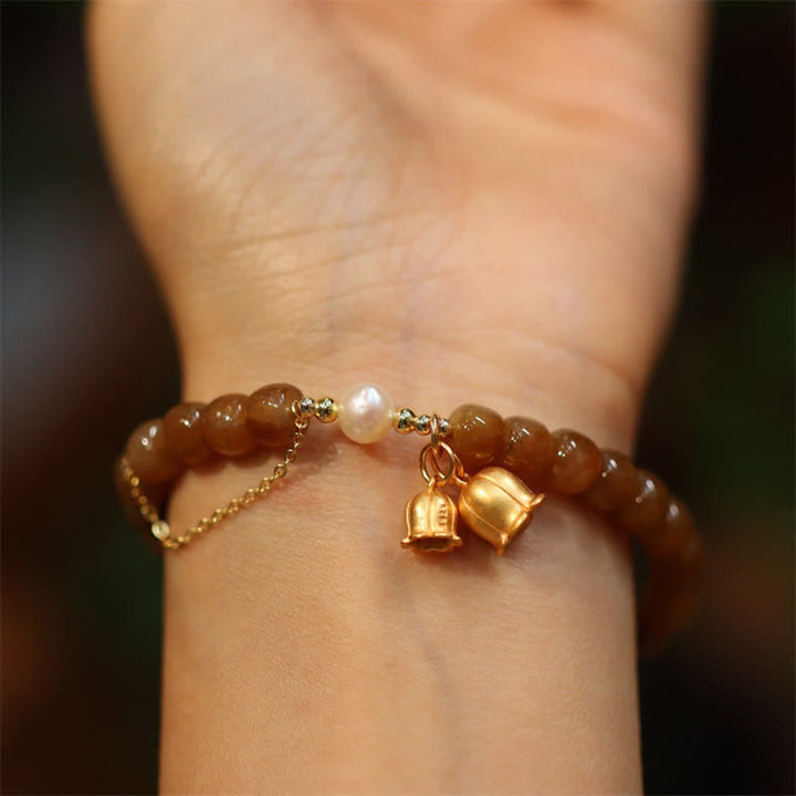 Pulsera con dije de lirio de los valles de jade hetiano natural de plata de ley 925