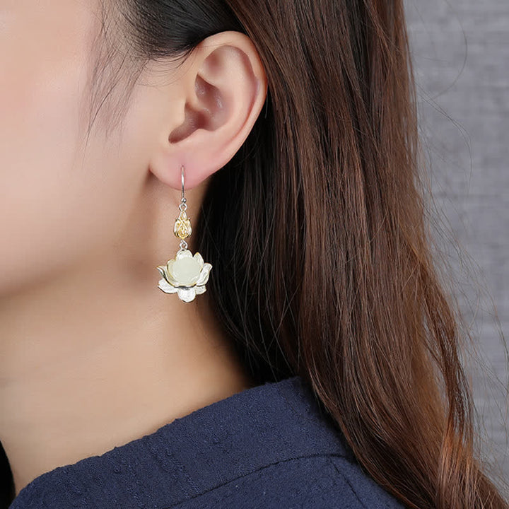 Pendientes colgantes de armonía con protección de jade blanco y Buddha Stones