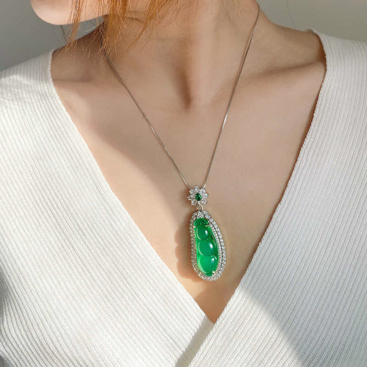 Colgante de collar de suerte de jade cian de frijol de la fortuna