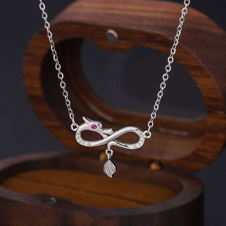 Colgante de plata de ley 999 con Buddha Stones, diseño del año del dragón, con nudo sin fin, colgante de cola