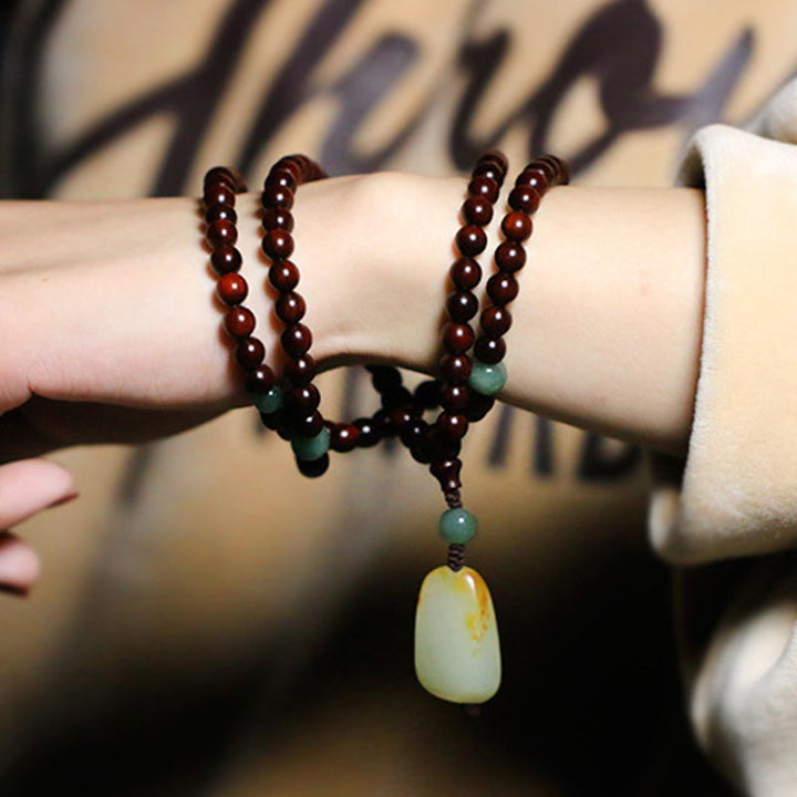 Pulsera de meditación Mala de Jade de sándalo rojo de hoja pequeña tibetana con Buddha Stones