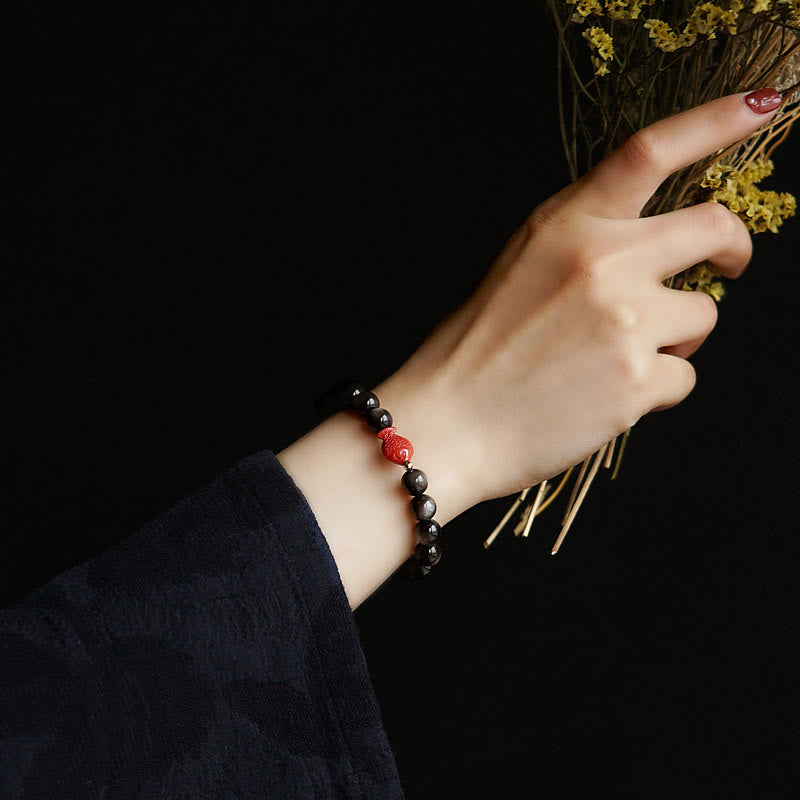 Pulsera de protección calmante con Buddha Stones , obsidiana con brillo de plata natural, cinabrio, pez Koi