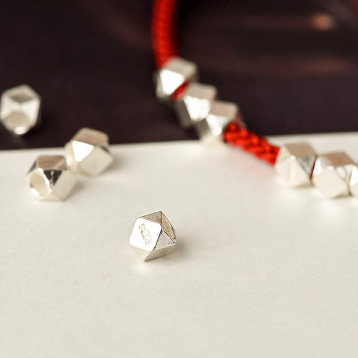 Tobillera con pulsera trenzada de hilo rojo de plata de ley 925 con Buddha Stones