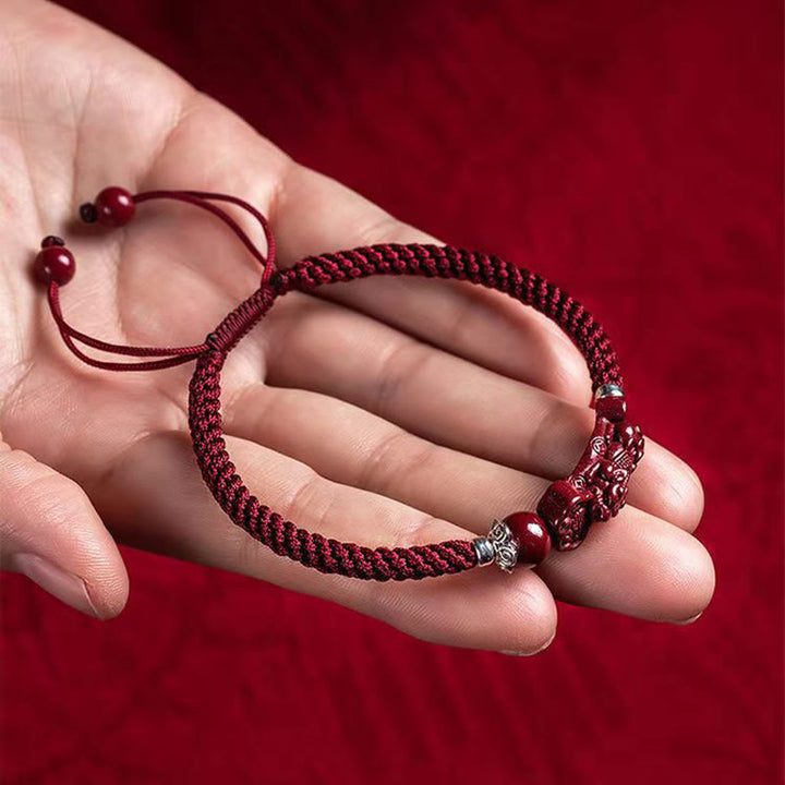 Pulsera trenzada de cinabrio PiXiu hecha a mano con Buddha Stones