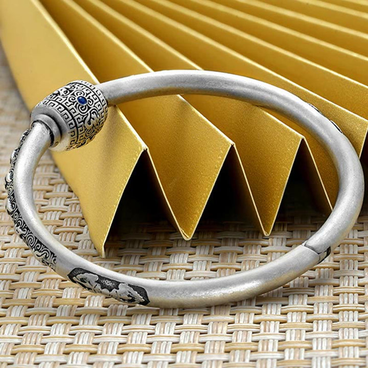 Pulsera de creatividad grabada con Buddha Stones de plata de ley 990, nubes auspiciosas tibetanas, Om Mani Padme Hum