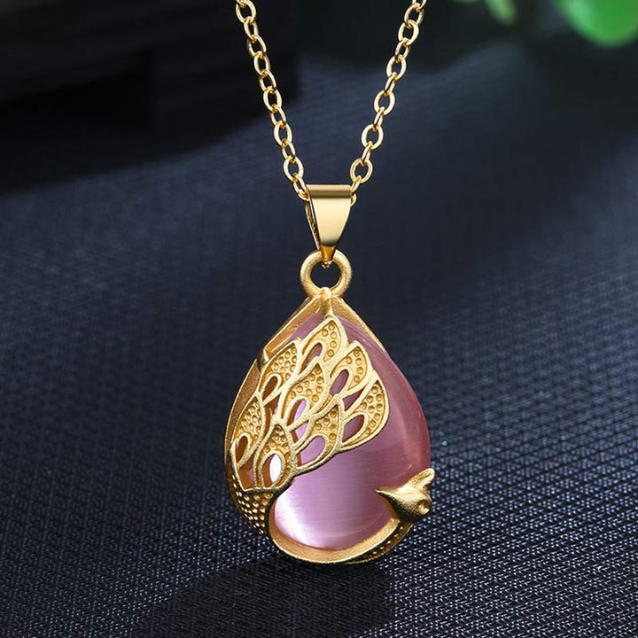 Colgante de collar de amor calmante de cobre de pavo real de Calcedonia Verde de cristal rosa