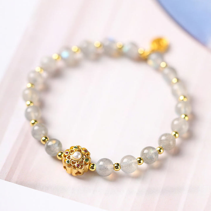 Buddha Stones chapadas en oro de 14 quilates, cuarzo fresa natural, labradorita, piedra solar, personaje Fu, pulsera con dije positivo