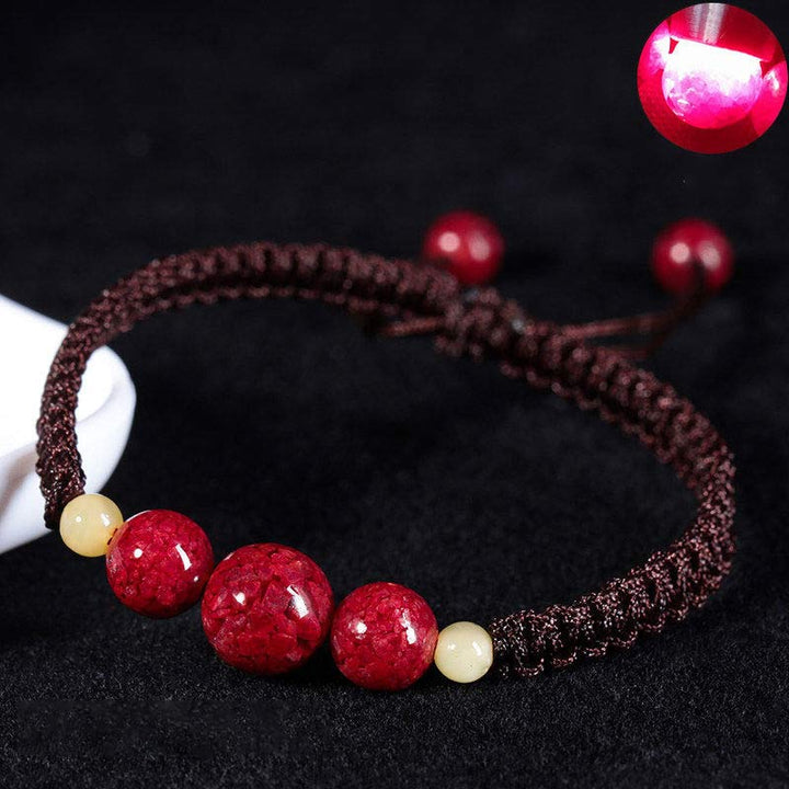 Pulsera de hilo rojo con bendición de cinabrio de Buddha Stones para niños