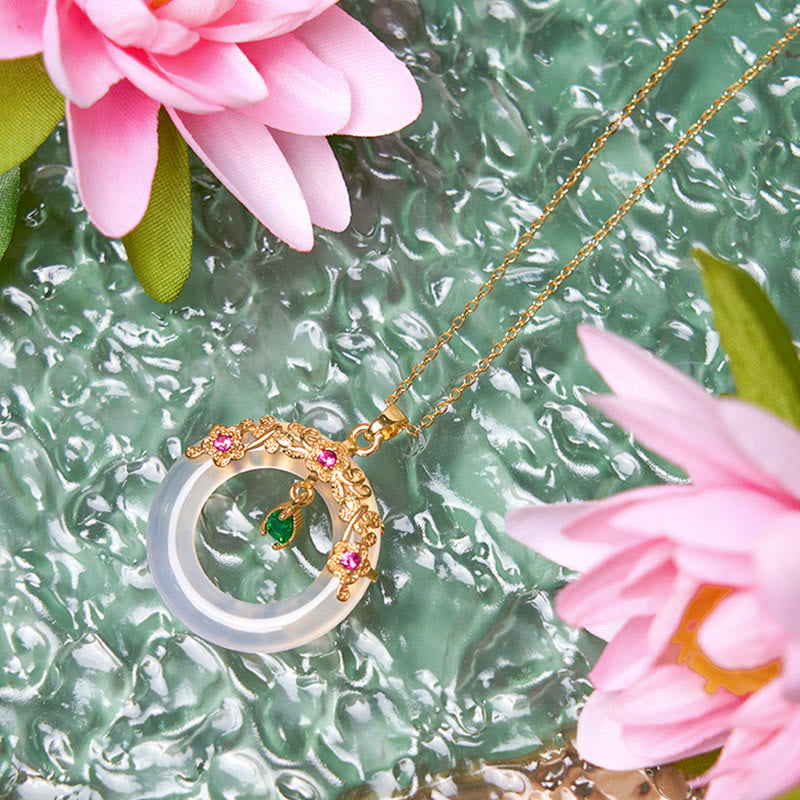 Colgante de collar de fuerza con diseño de hebilla de paz de Calcedonia verde con Buddha Stones