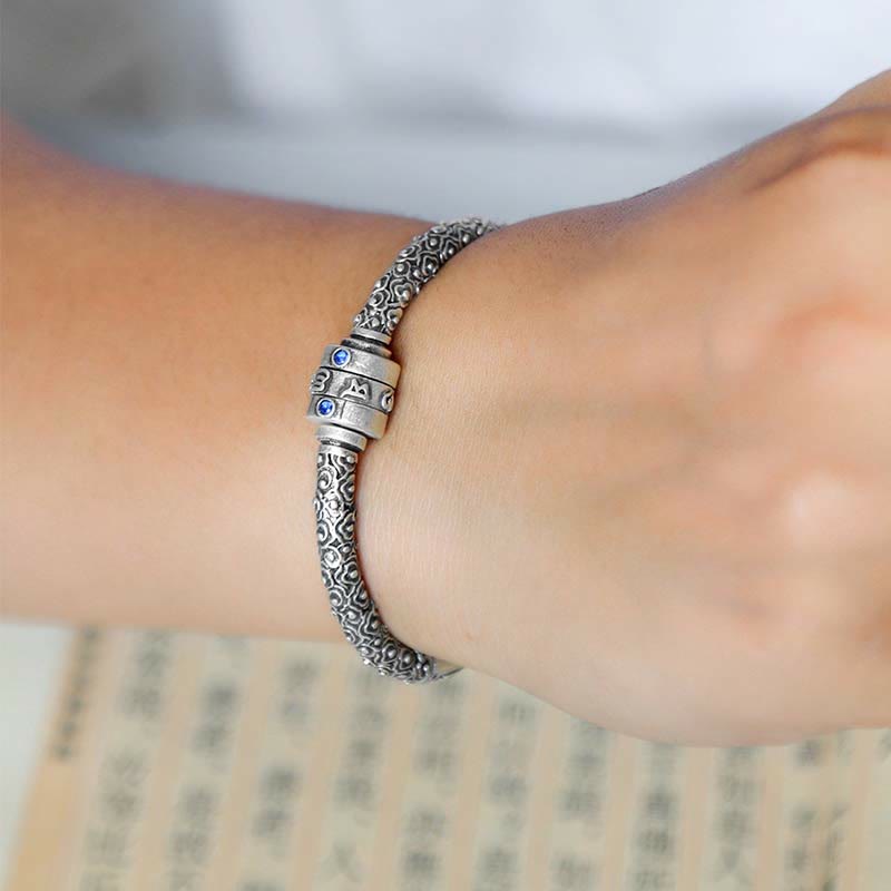 Pulsera de creatividad grabada con Buddha Stones de plata de ley 990, nubes auspiciosas tibetanas, Om Mani Padme Hum