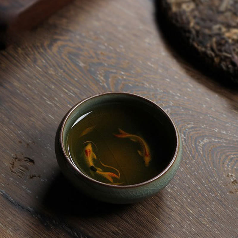Taza de té de cerámica con forma de pez koi de colores y Buddha Stones - image 4