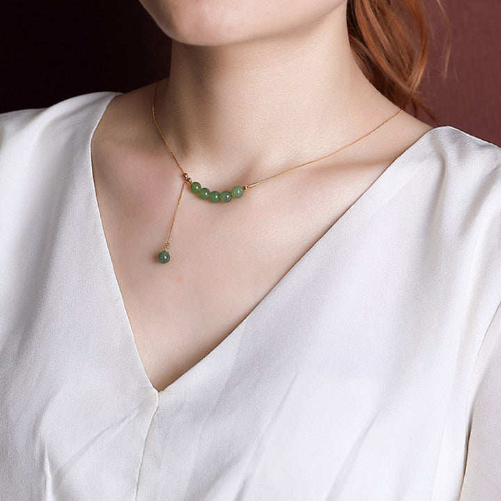 Colgante de collar curativo con cuentas de jade cian de plata de ley 925 con Buddha Stones