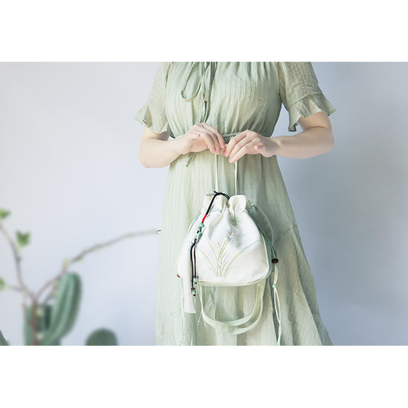 Bolso de hombro de lona con flores bordadas hechas a mano con Buddha Stones - image 18