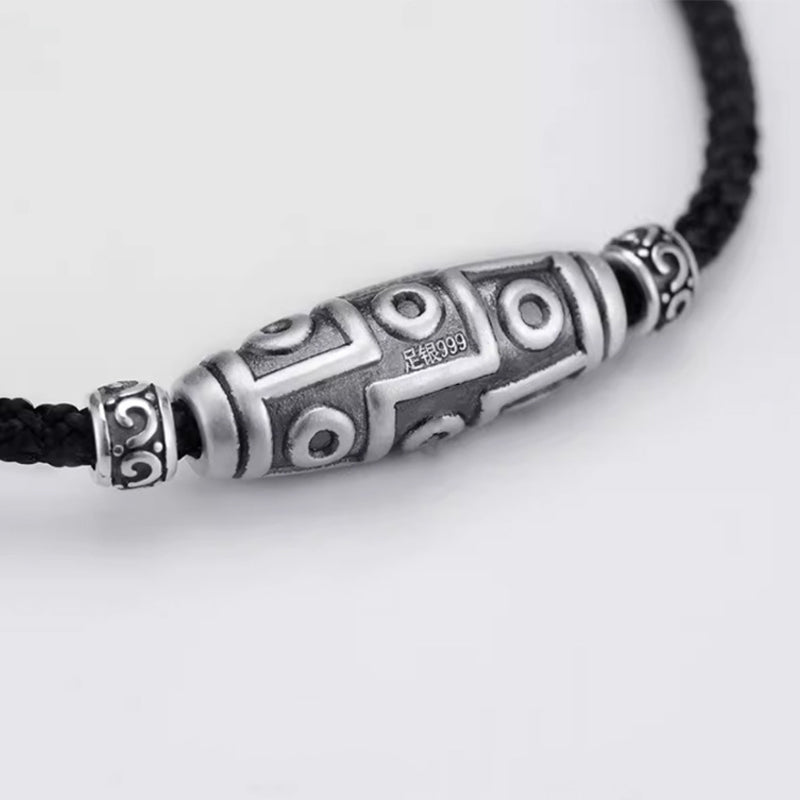 Collar con colgante de cuerda de protección con diseño de cuentas Dzi de nueve ojos de plata de ley 999 con Buddha Stones