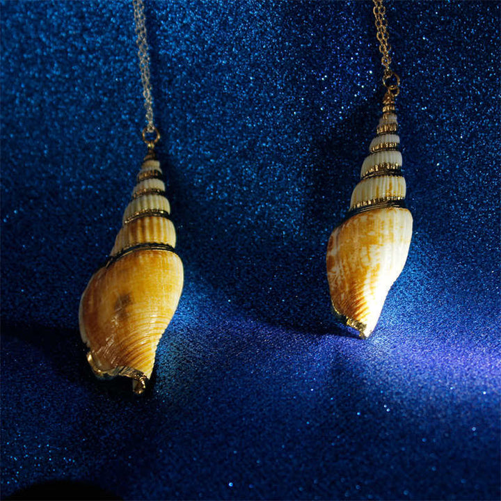 Colgante de collar de la suerte de concha de caracola Shankha Natural