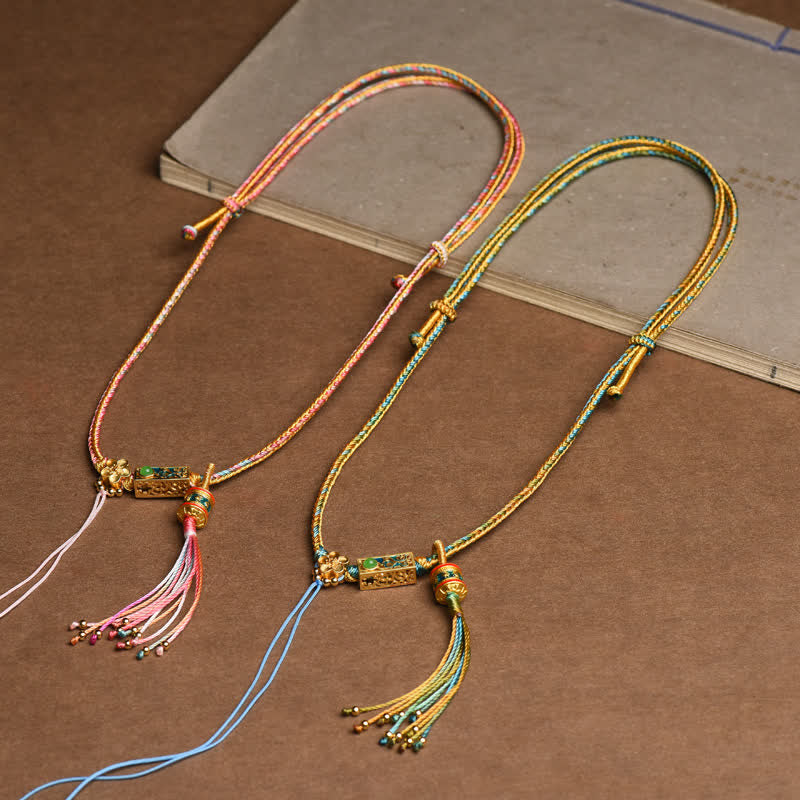 Colgante de collar de riqueza de cobre con cadena colorida de Buddha Stones
