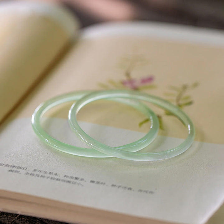 Brazalete con Buddha Stones, calcedonia verde natural, fuerza y coraje