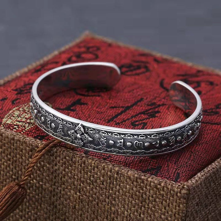 Pulsera de plata de ley 925 con Buddha Stones Om Mani Padme Hum doble Dorje grabado sabiduría