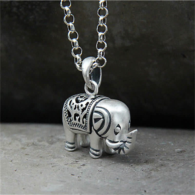 Colgante de collar de fuerza de elefante de plata de ley 990 con Buddha Stones
