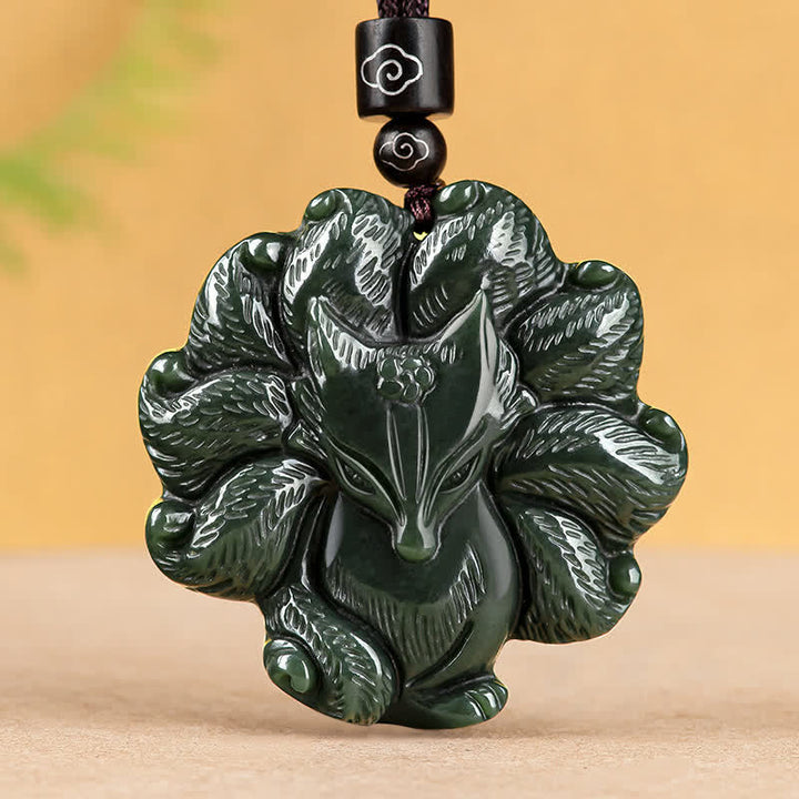 Colgante de cadena con collar de suerte de zorro de nueve colas de jade cian hetiano