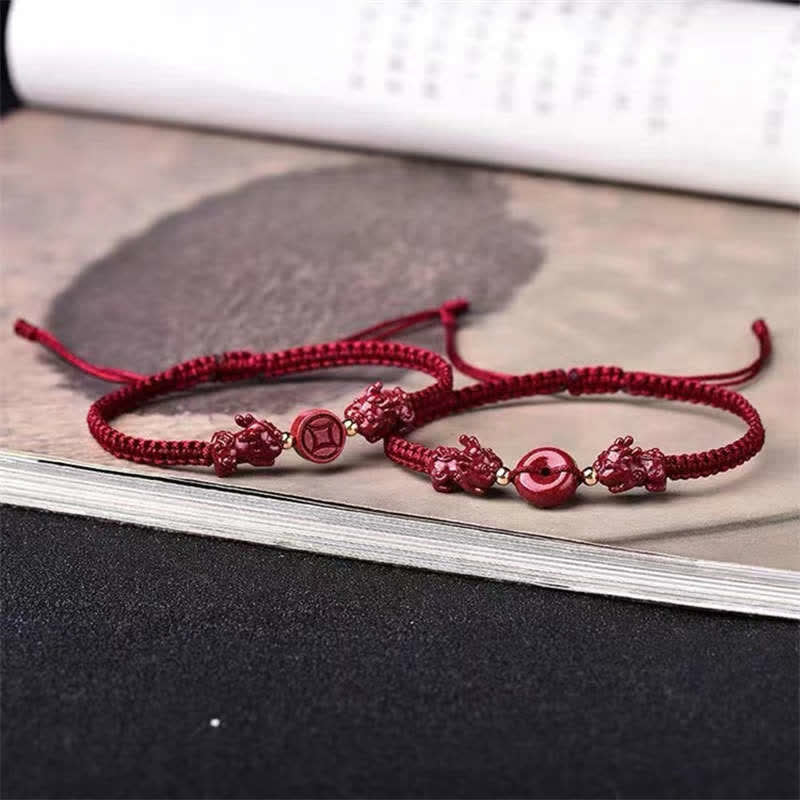 Pulsera de hilo rojo con hebilla de paz y moneda de cobre con bendición de PiXiu y cinabrio de Buddha Stones