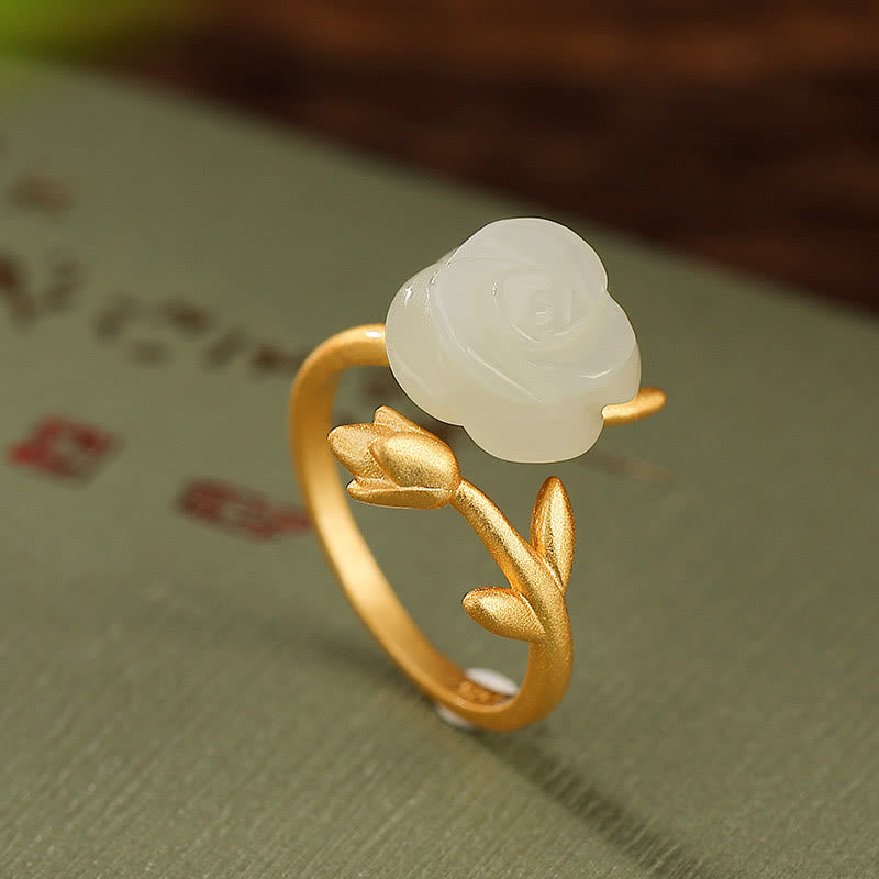 Anillo de felicidad de jade blanco hetiano con flor de rosa dorada chapada en plata de ley 925 con Buddha Stones
