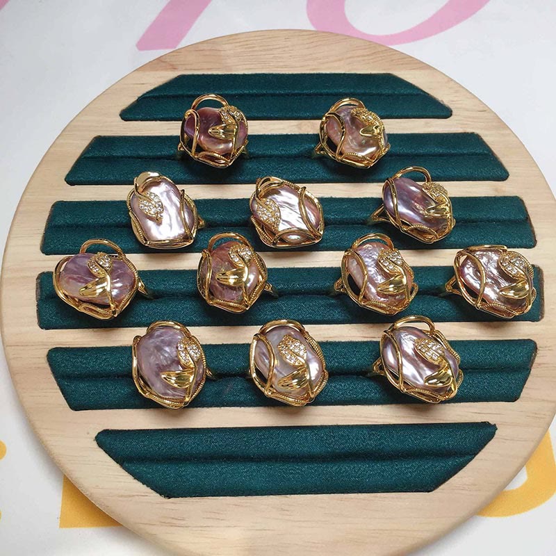 Anillo de riqueza de felicidad de flor de oro chapado en cobre y Buddha Stones