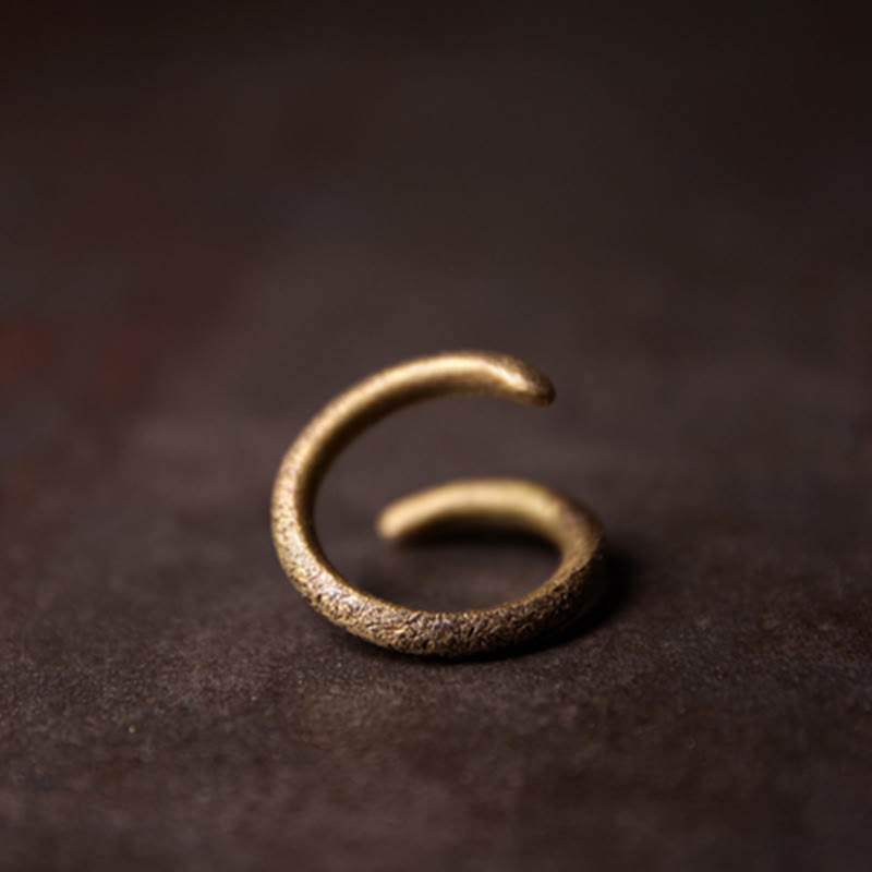 Anillo ajustable de cobre con diseño simple de Buddha Stones