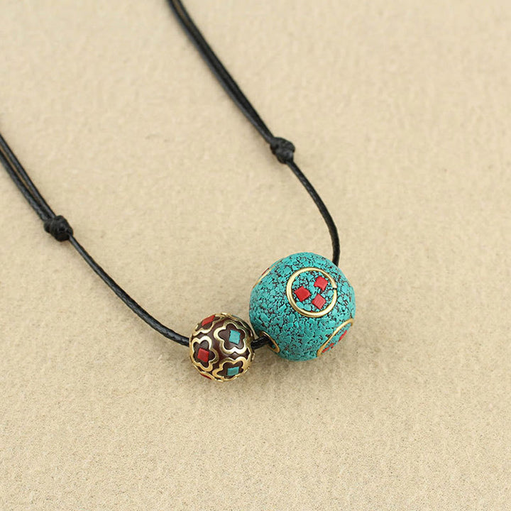 Colgante de collar de fuerza de protección de cuentas dobles de turquesa tibetana con Buddha Stones