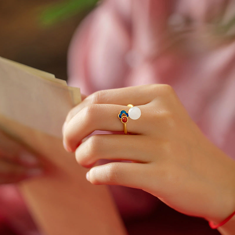 Anillo de suerte con bendición de nube auspiciosa de jade blanco