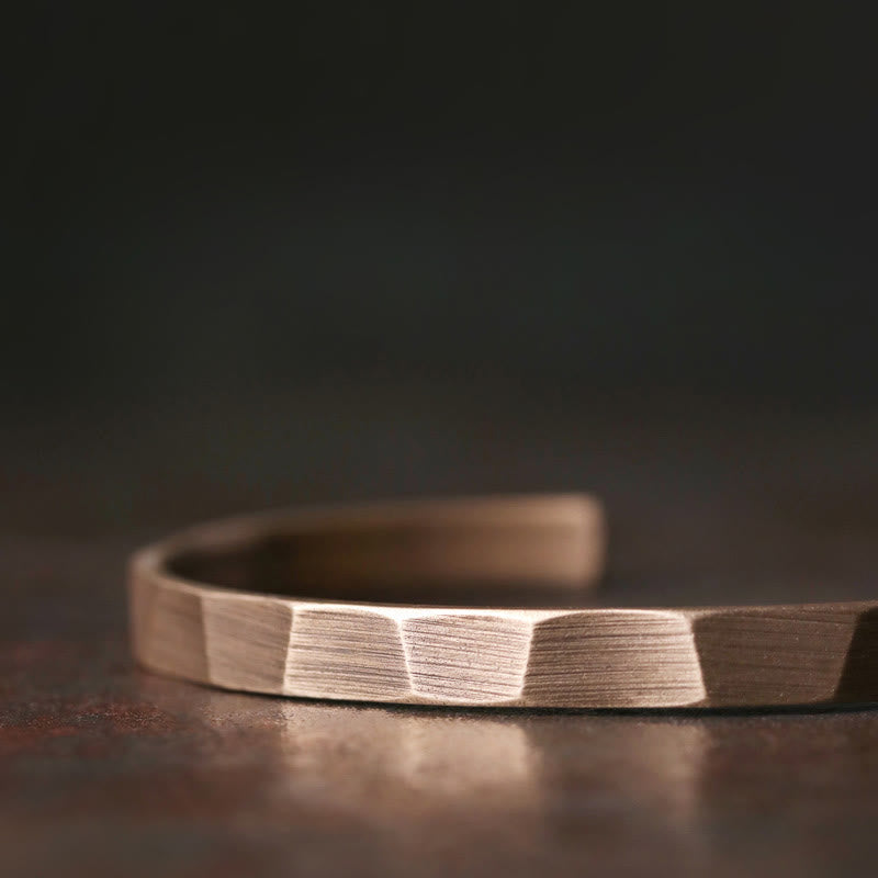 Pulsera de puño ajustable de riqueza de cobre de diseño rústico vintage