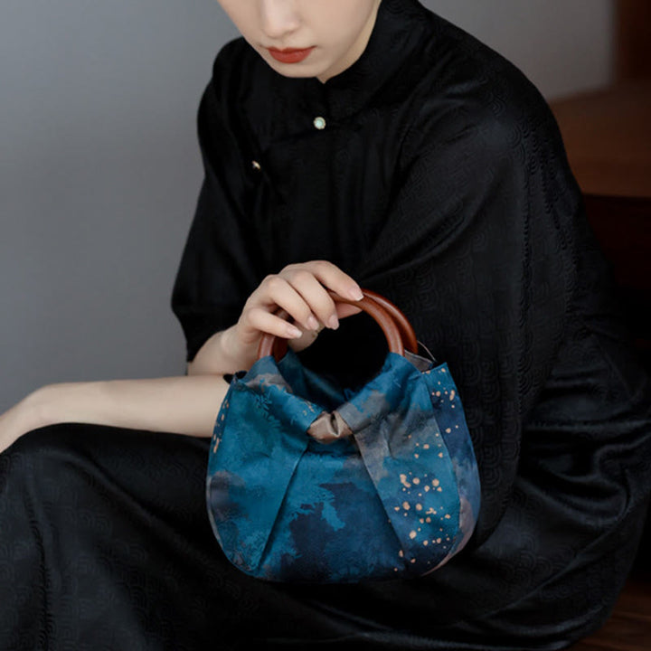 Bolso de mano con asa de madera azul con flor de jacquard hecho a mano con Buddha Stones