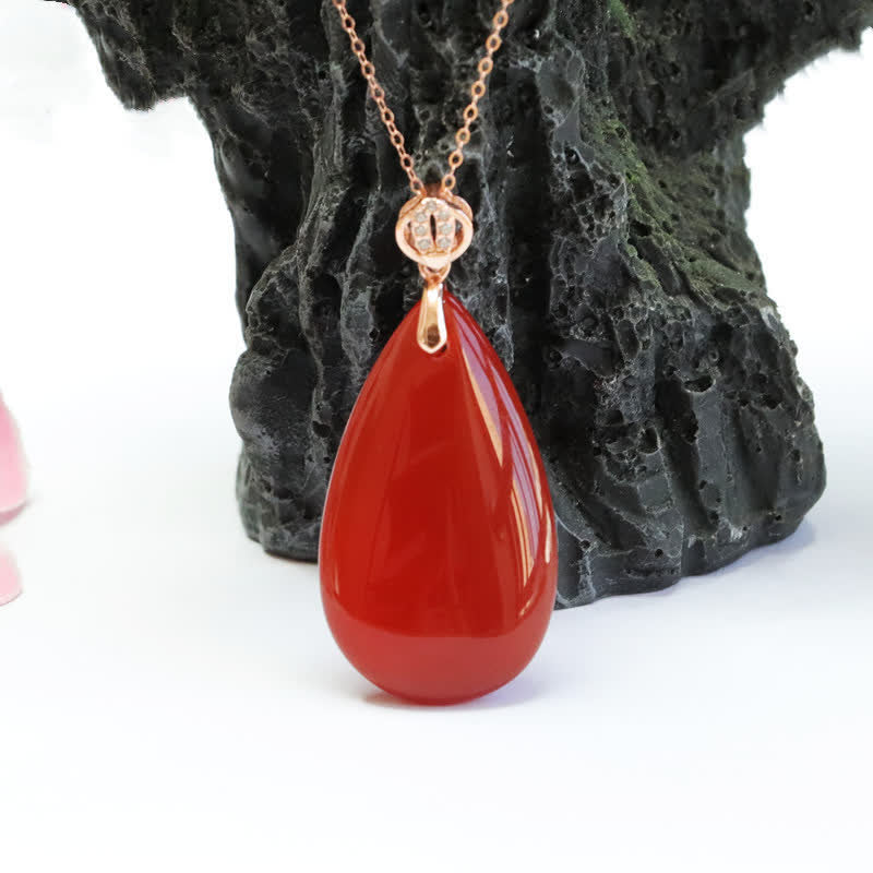 Colgante de plata de ley 925 con forma de gota de agua y ágata roja