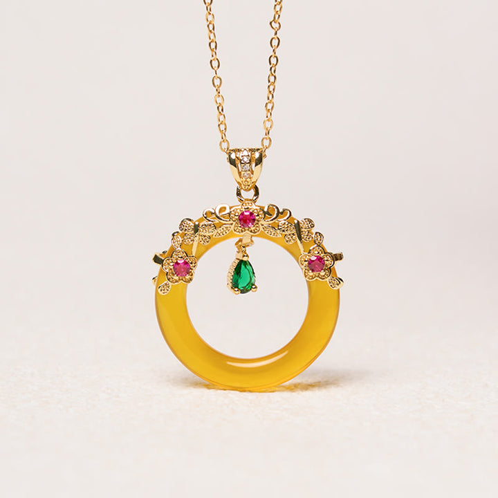 Colgante de collar de fuerza con diseño de hebilla de paz de Calcedonia verde con Buddha Stones