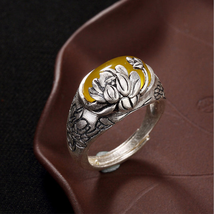 Anillo ajustable de protección con bendición de loto y citrino con Buddha Stones