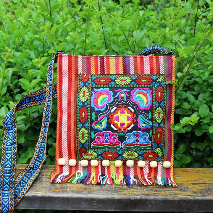 Bolso bandolera de lona de camelia bordado hecho a mano tibetano
