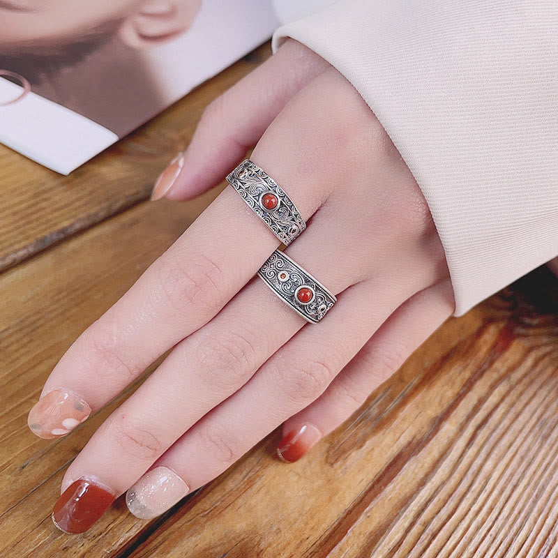 Anillo de pensamiento lógico con nubes propicias de ágata roja incrustada en plata de ley 925 con Buddha Stones