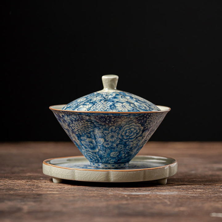 Buddha Stones azul y blanca vintage Flor de durazno Loto Peonía Cerámica Gaiwan Sancai Taza de té Kung Fu Taza de té y platillo con tapa - 10,2 cm x 8,8 cm x 130 ml (Platillo de 11,4 cm) - image 13