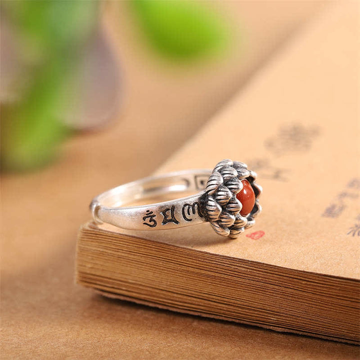 Anillo de bendición de confianza de ágata roja de loto de plata de ley 925