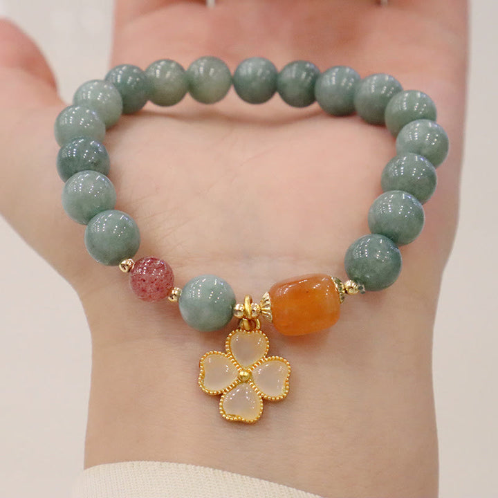 Pulsera de prosperidad con dije de trébol de cuatro hojas de jade con Buddha Stones