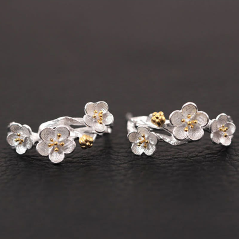 Pendientes de bendición floral de flor de ciruelo de plata de ley 925 con Buddha Stones