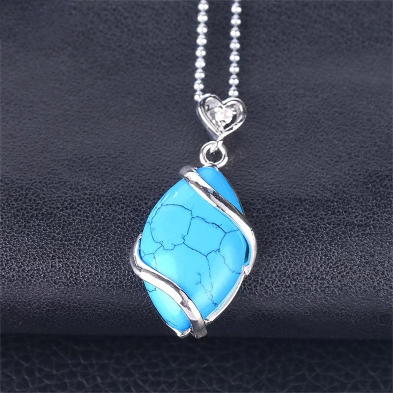 Colgante de collar con dije de piedra de cristal natural con patrón de marquesa de Buddha Stones