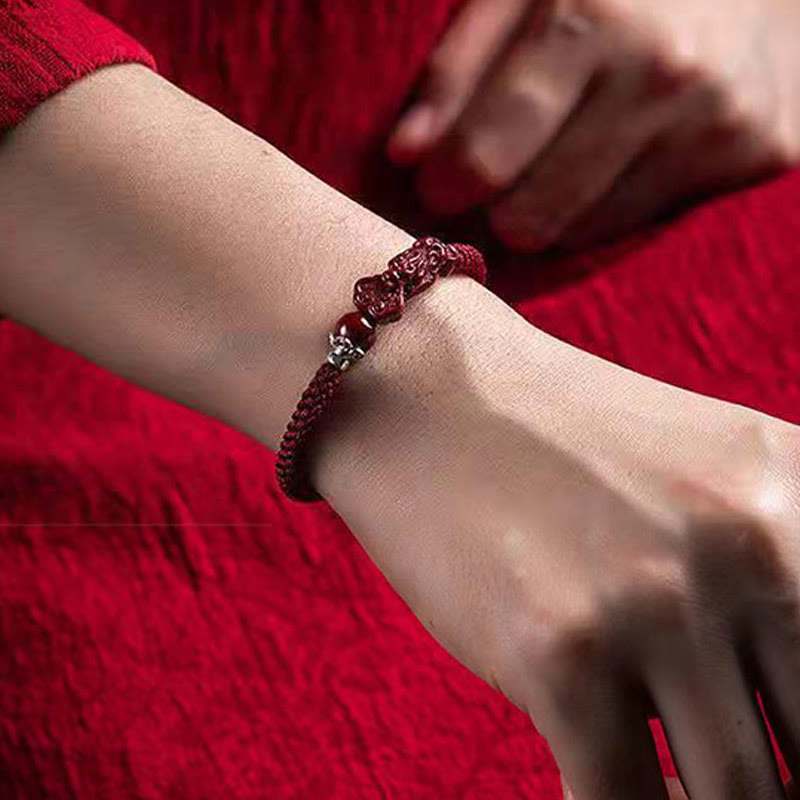 Pulsera trenzada de cinabrio PiXiu hecha a mano con Buddha Stones